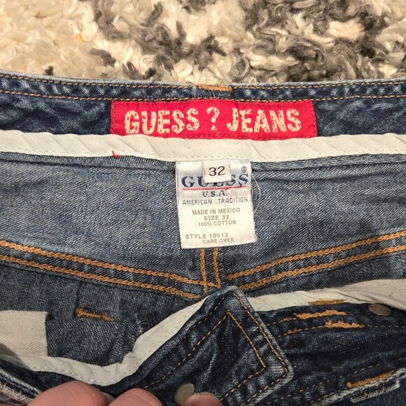 GUESS Tradition Bleach Wash Denim Shorts | Size 32 | Blue - Picture 3 of 3